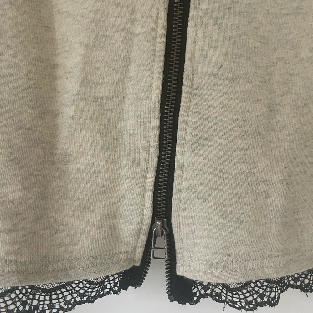 Pam & Gela heather grey sweatshirt with lace lem, zip back, thumbholes, XS/P - Picture 8 of 13